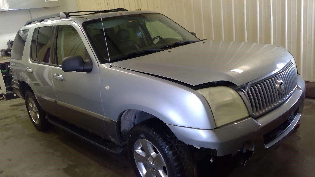 https://f005.backblazeb2.com/file/img-partshotlines-com/Inventory/MA185/Vehicle/110033_08.jpg