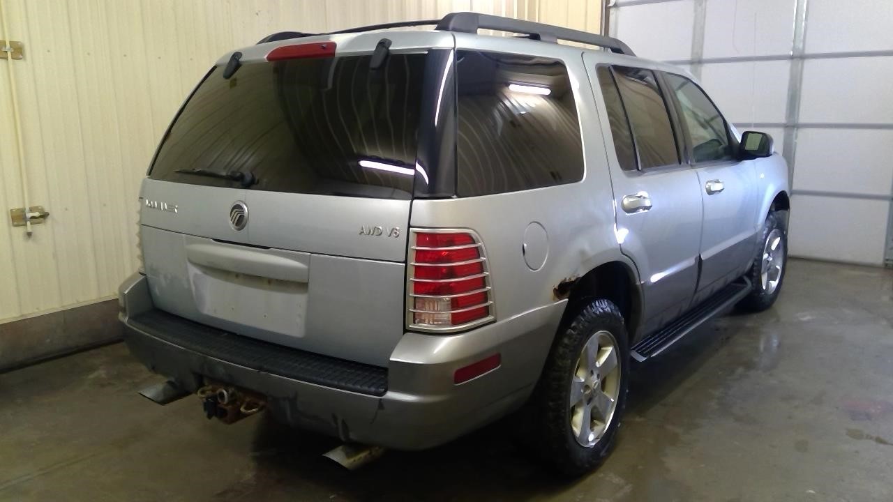 https://f005.backblazeb2.com/file/img-partshotlines-com/Inventory/MA185/Vehicle/110033_09.jpg