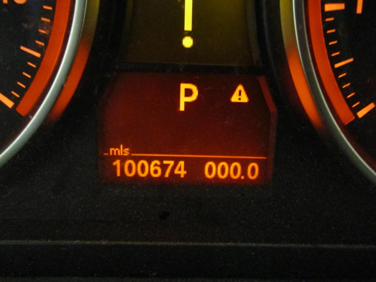 https://f005.backblazeb2.com/file/img-partshotlines-com/Inventory/MA185/Vehicle/110106_03.jpg