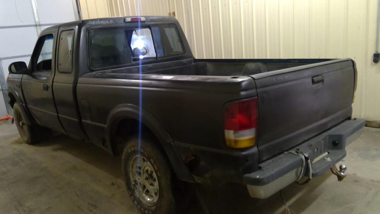 https://f005.backblazeb2.com/file/img-partshotlines-com/Inventory/MA185/Vehicle/110174_10.jpg