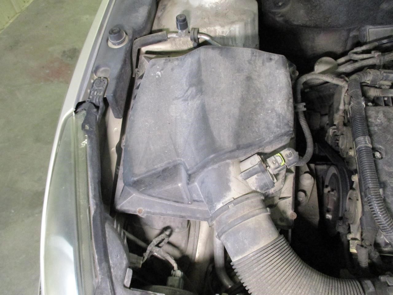 https://f005.backblazeb2.com/file/img-partshotlines-com/Inventory/MA185/Vehicle/110372_09.jpg
