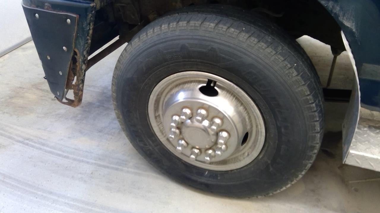 https://f005.backblazeb2.com/file/img-partshotlines-com/Inventory/MA185/Vehicle/110474_06.jpg