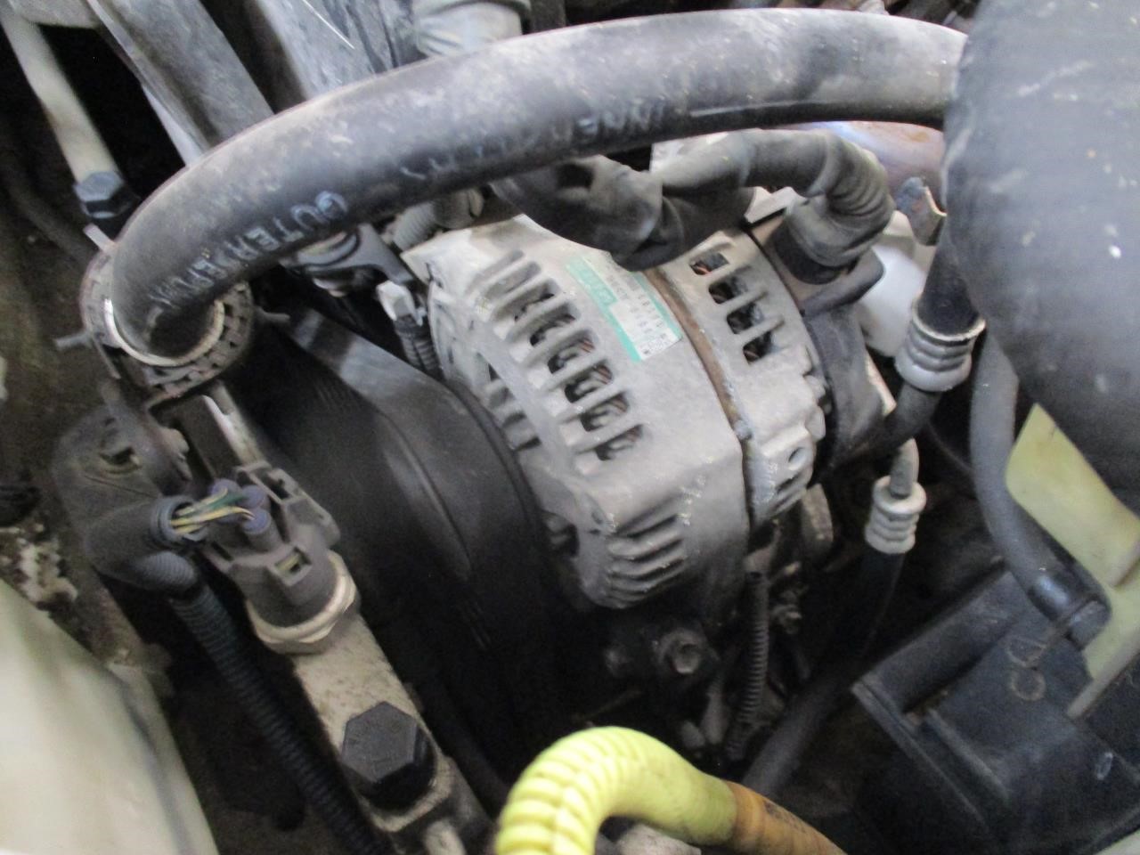 https://f005.backblazeb2.com/file/img-partshotlines-com/Inventory/MA185/Vehicle/110844_10.jpg