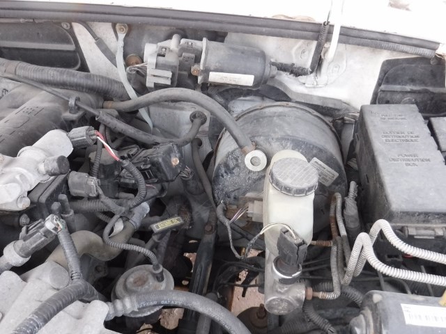 https://f005.backblazeb2.com/file/img-partshotlines-com/Inventory/MA185/Vehicle/61626_12.jpg