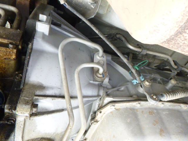 https://f005.backblazeb2.com/file/img-partshotlines-com/Inventory/MA185/Vehicle/83162_90.jpg