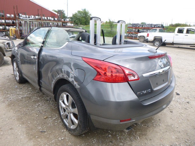 https://f005.backblazeb2.com/file/img-partshotlines-com/Inventory/MA185/Vehicle/85734_07.jpg