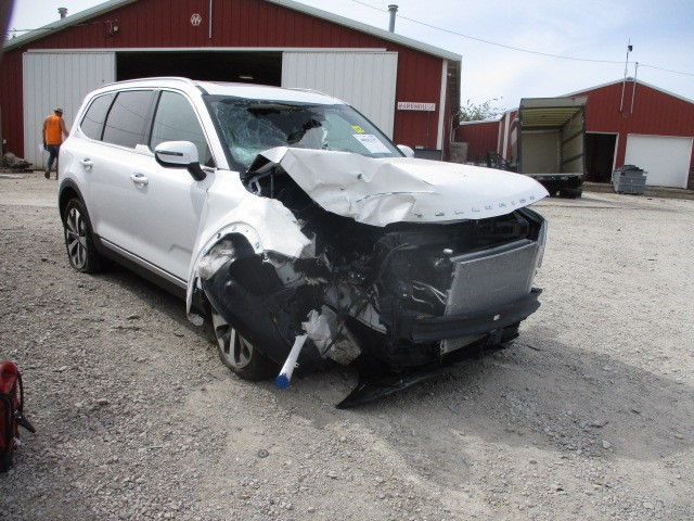 Vehicle/96321_16.jpg