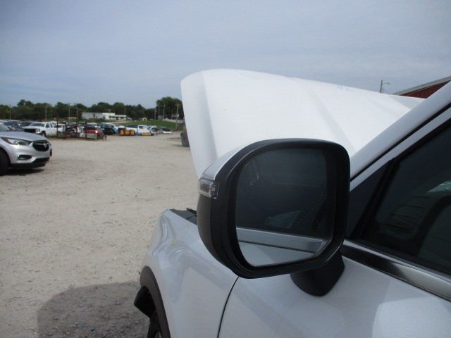 Vehicle/96321_19.jpg