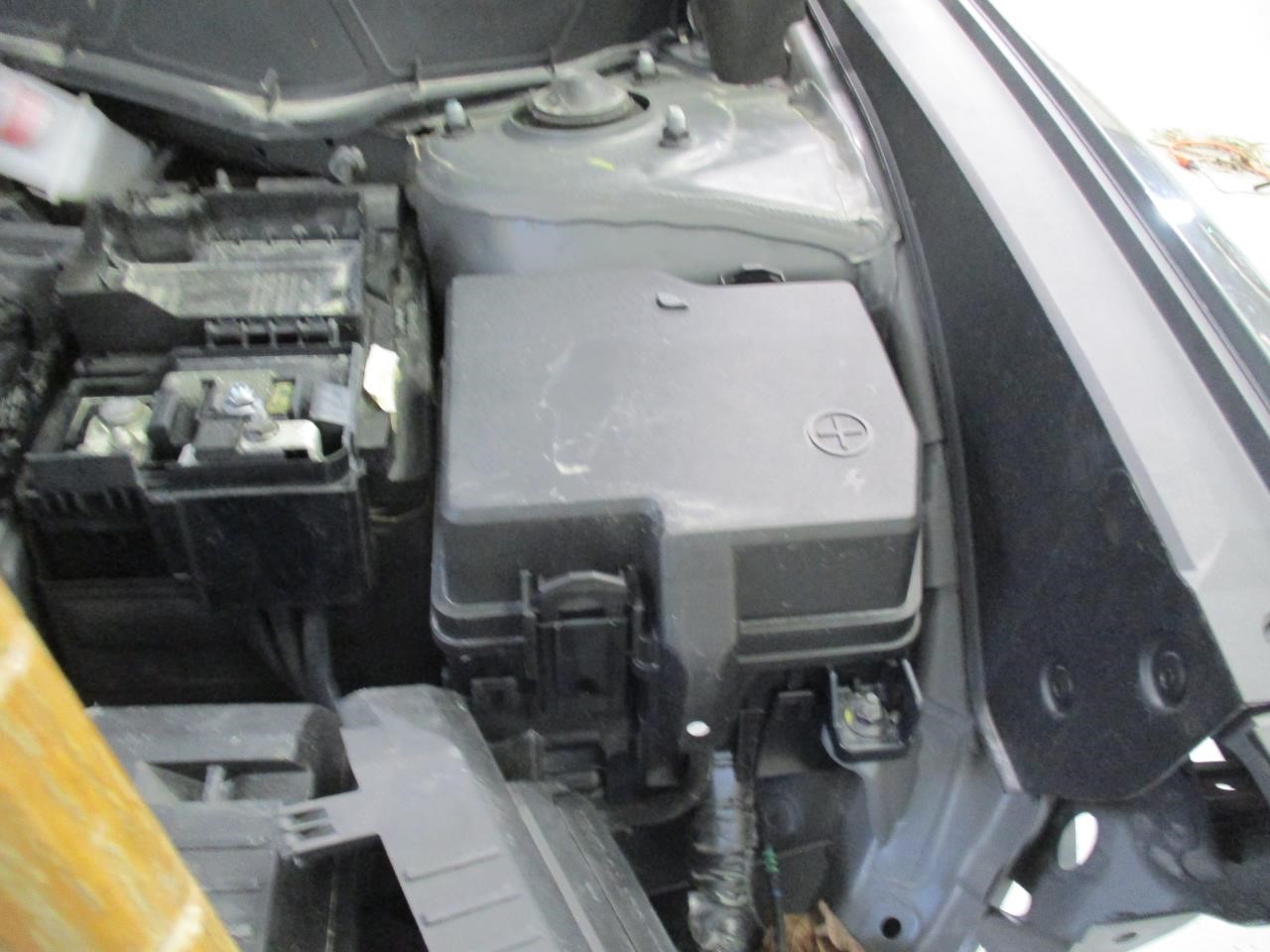 https://f005.backblazeb2.com/file/img-partshotlines-com/Inventory/MA185/Vehicle/97703_10.jpg
