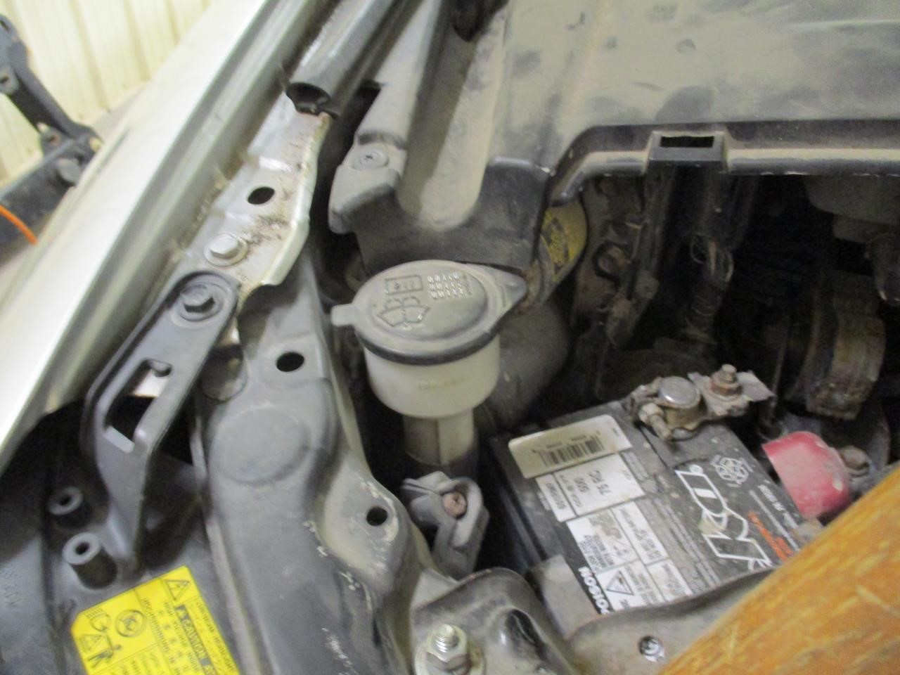 https://f005.backblazeb2.com/file/img-partshotlines-com/Inventory/MA185/Vehicle/98248_10.jpg