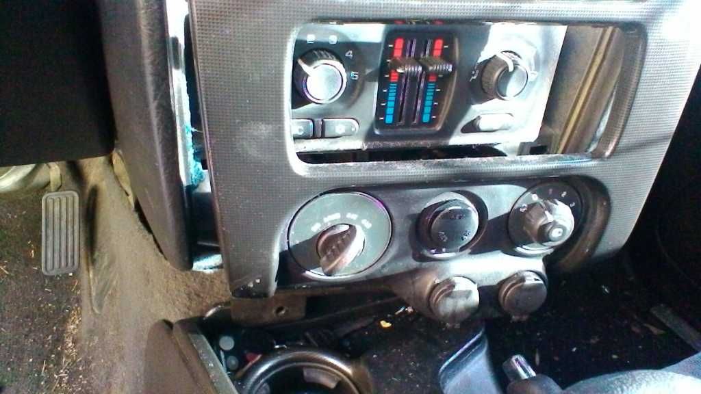 https://f005.backblazeb2.com/file/img-partshotlines-com/Inventory/MA194/Vehicle/11247_05.jpg