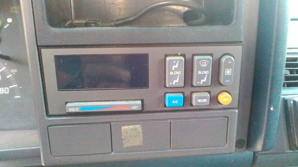 https://f005.backblazeb2.com/file/img-partshotlines-com/Inventory/MA194/Vehicle/11603_06.jpg