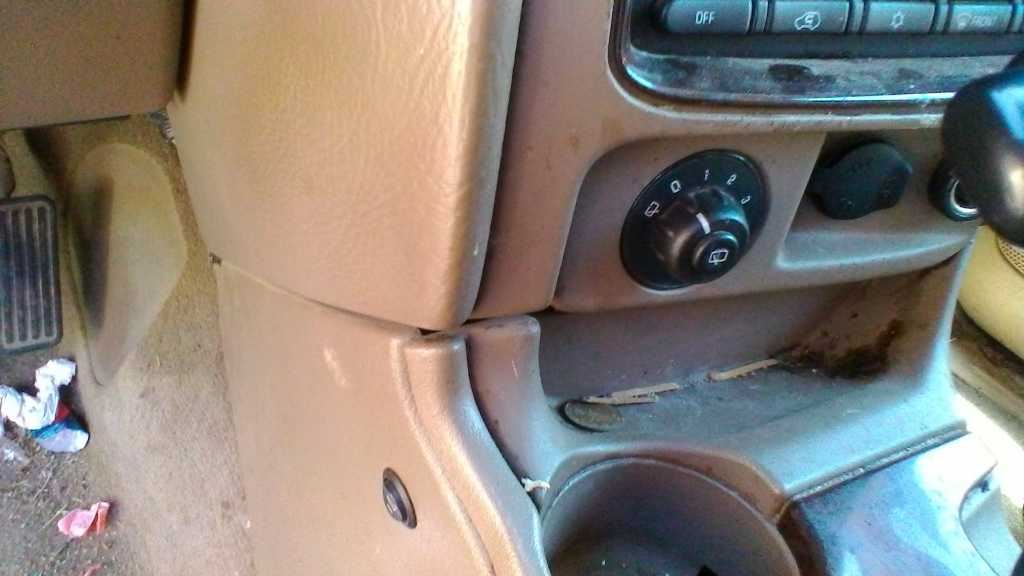 https://f005.backblazeb2.com/file/img-partshotlines-com/Inventory/MA194/Vehicle/12367_10.jpg