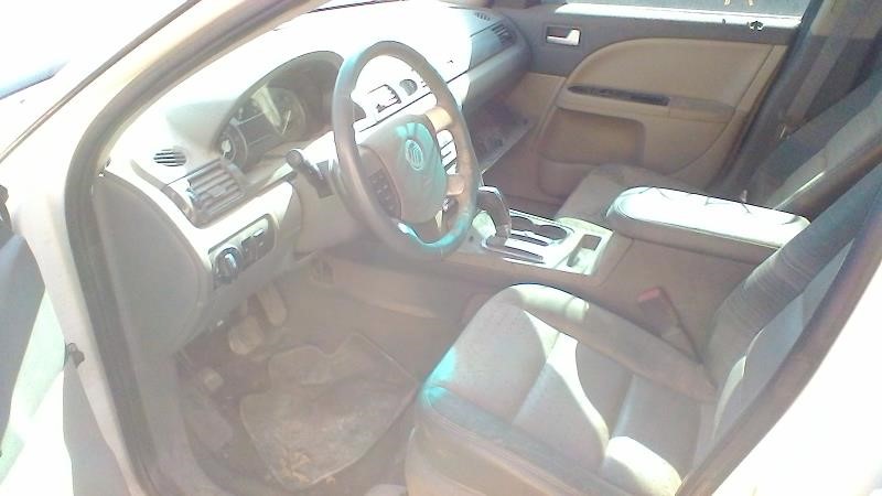 https://f005.backblazeb2.com/file/img-partshotlines-com/Inventory/MA194/Vehicle/13079_12.jpg