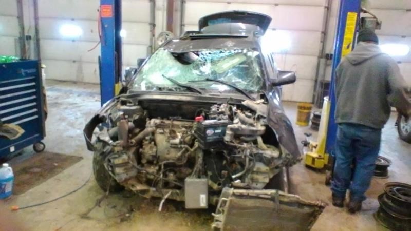 https://f005.backblazeb2.com/file/img-partshotlines-com/Inventory/MA194/Vehicle/13501_10.jpg