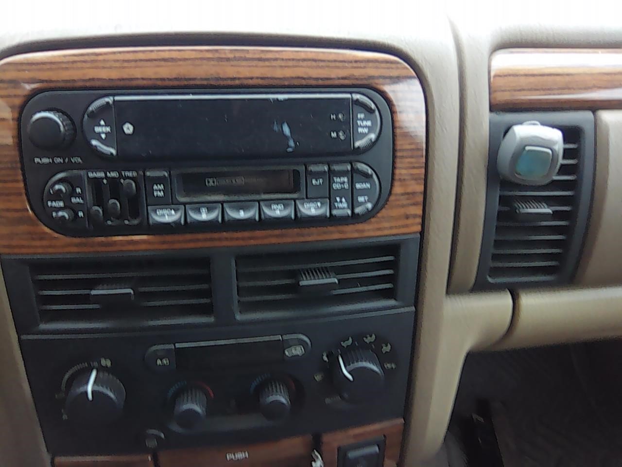 https://f005.backblazeb2.com/file/img-partshotlines-com/Inventory/MA194/Vehicle/17571_11.jpg