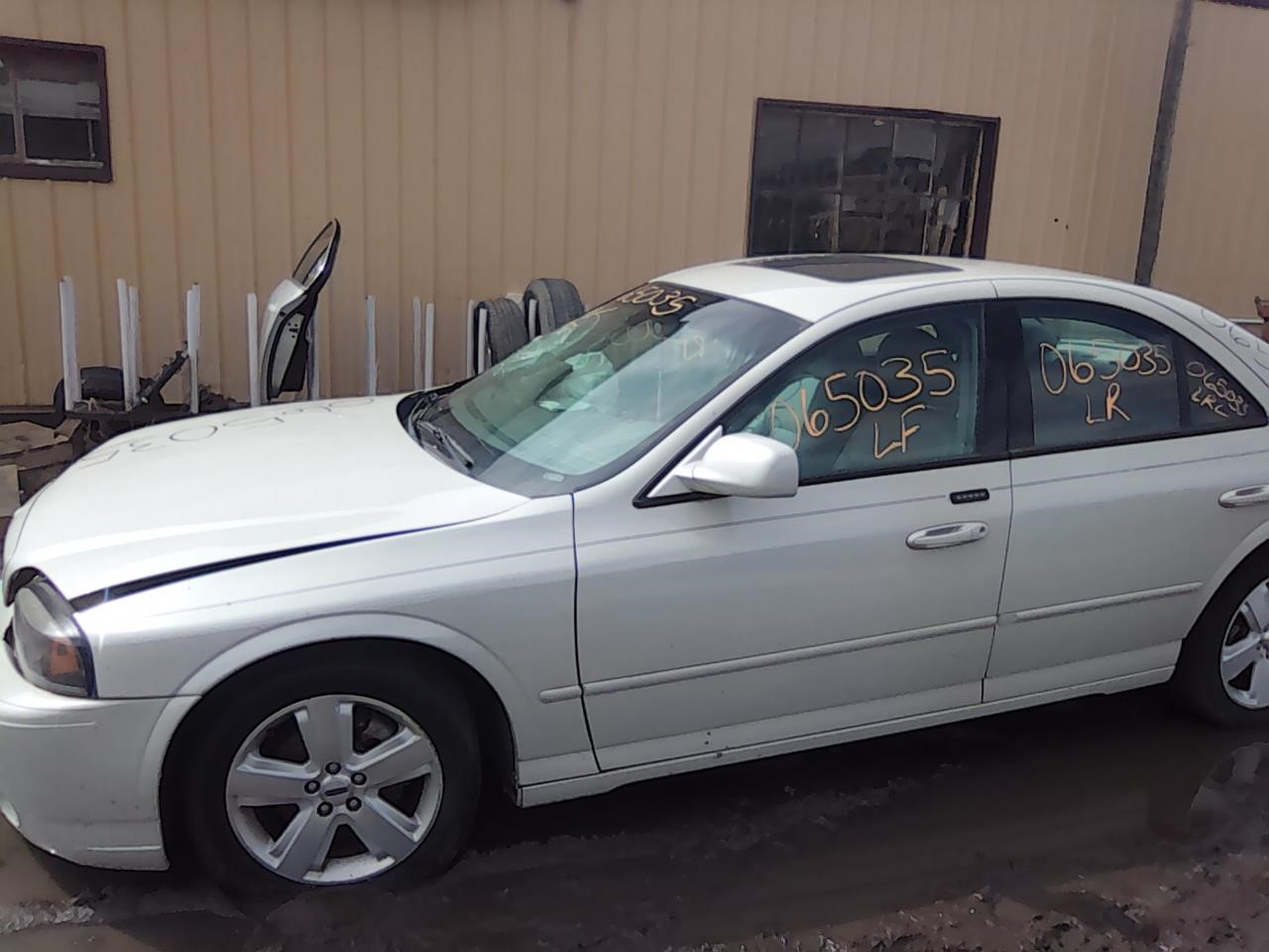 https://f005.backblazeb2.com/file/img-partshotlines-com/Inventory/MA194/Vehicle/17866_05.jpg