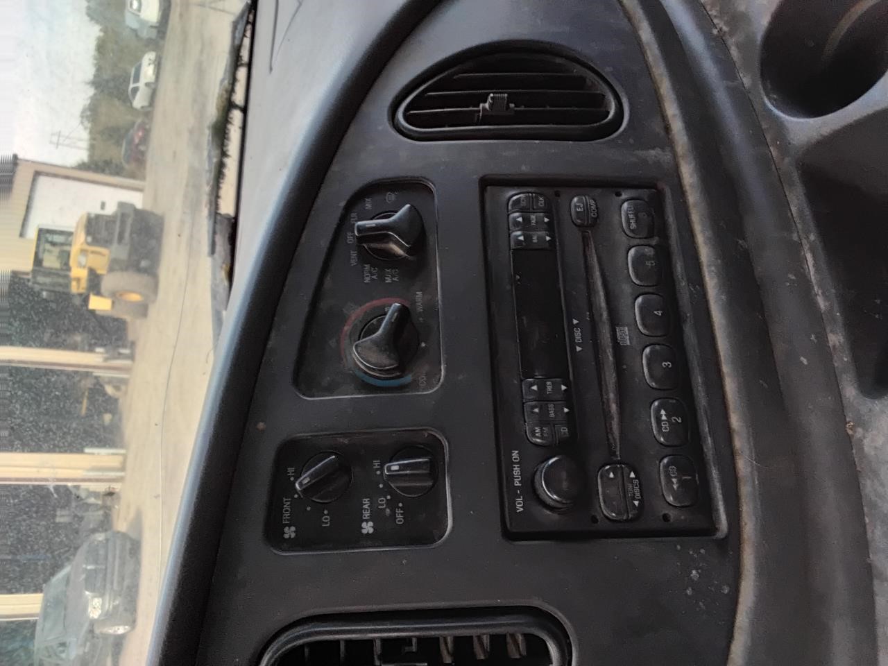 https://f005.backblazeb2.com/file/img-partshotlines-com/Inventory/MA194/Vehicle/18508_08.jpg