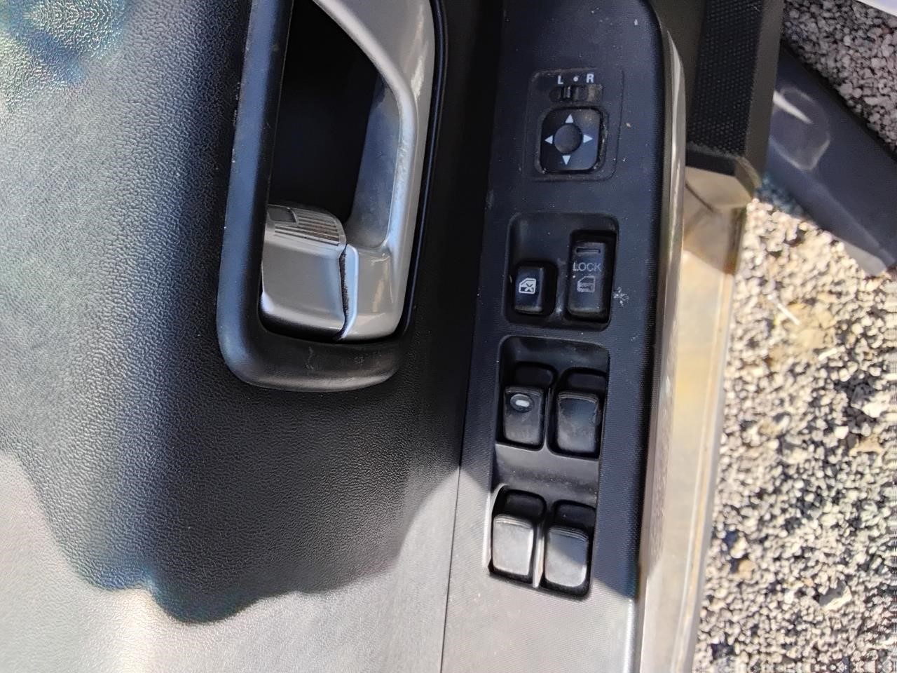 https://f005.backblazeb2.com/file/img-partshotlines-com/Inventory/MA194/Vehicle/18608_04.jpg