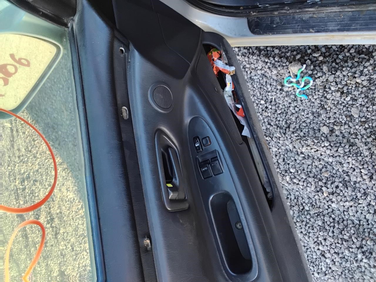 https://f005.backblazeb2.com/file/img-partshotlines-com/Inventory/MA194/Vehicle/18609_08.jpg