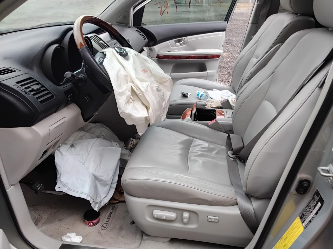 https://f005.backblazeb2.com/file/img-partshotlines-com/Inventory/MA194/Vehicle/18668_12.jpg