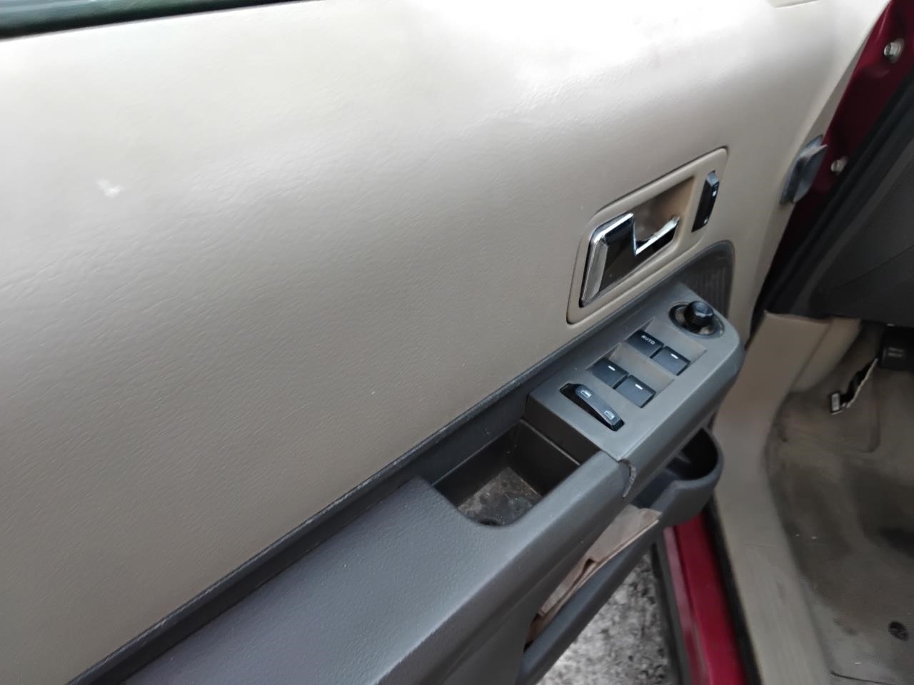 https://f005.backblazeb2.com/file/img-partshotlines-com/Inventory/MA194/Vehicle/18762_08.jpg