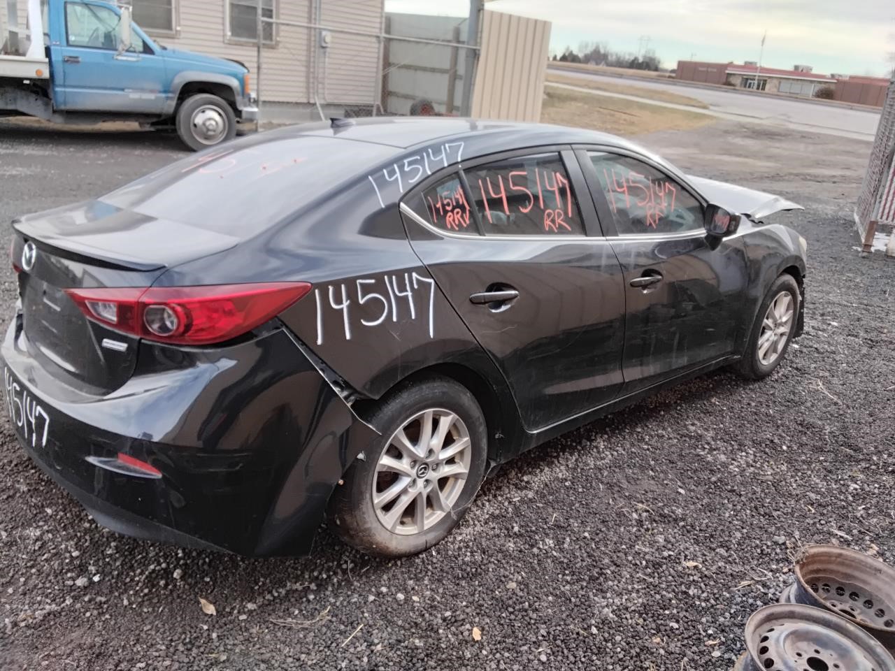 https://f005.backblazeb2.com/file/img-partshotlines-com/Inventory/MA194/Vehicle/18825_01.jpg