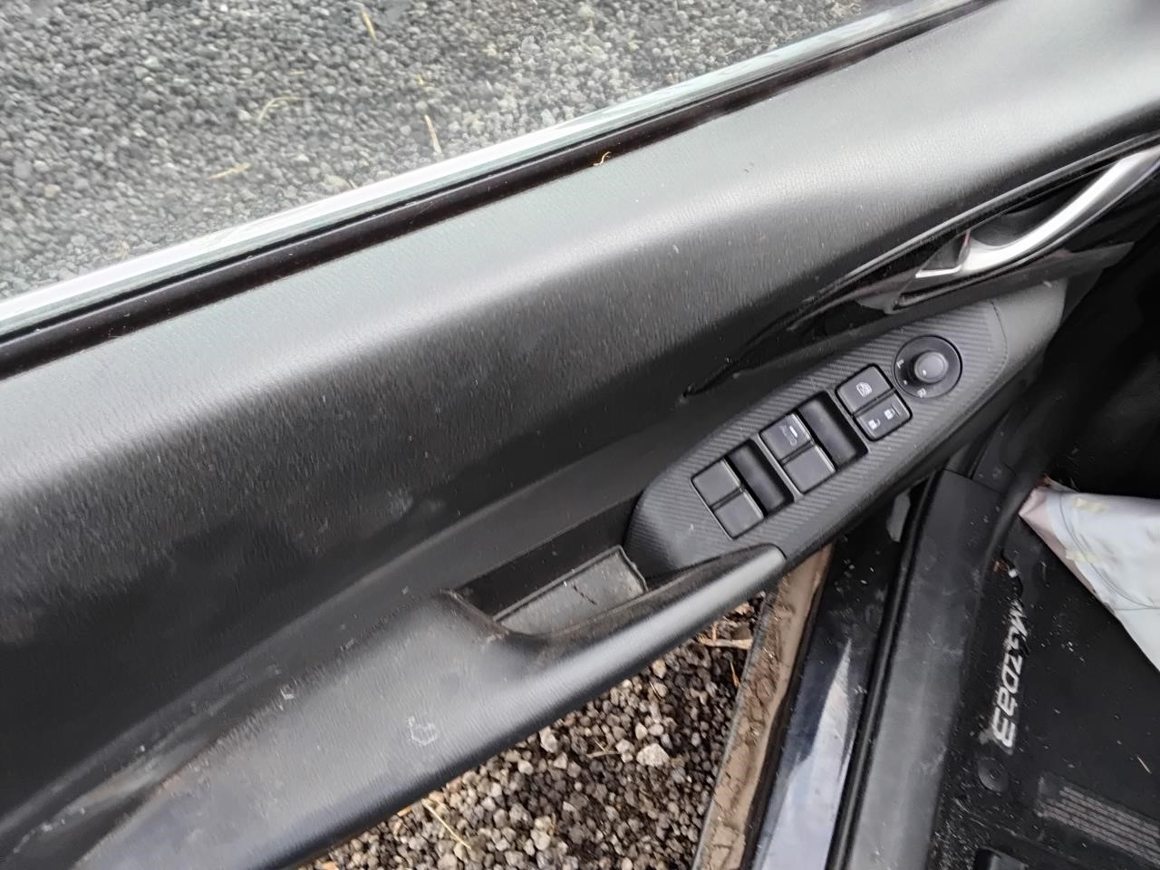 https://f005.backblazeb2.com/file/img-partshotlines-com/Inventory/MA194/Vehicle/18825_06.jpg