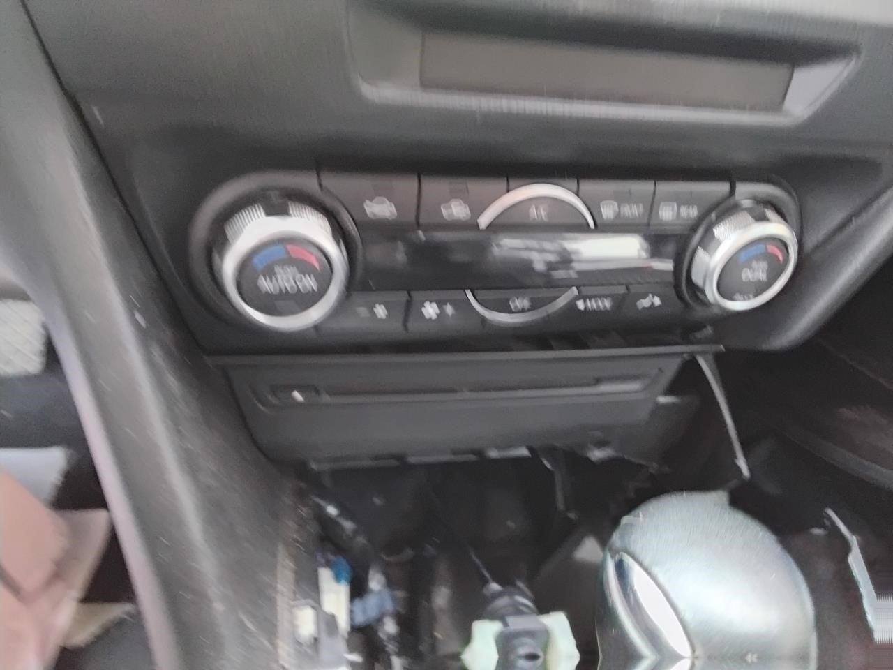 https://f005.backblazeb2.com/file/img-partshotlines-com/Inventory/MA194/Vehicle/18825_08.jpg
