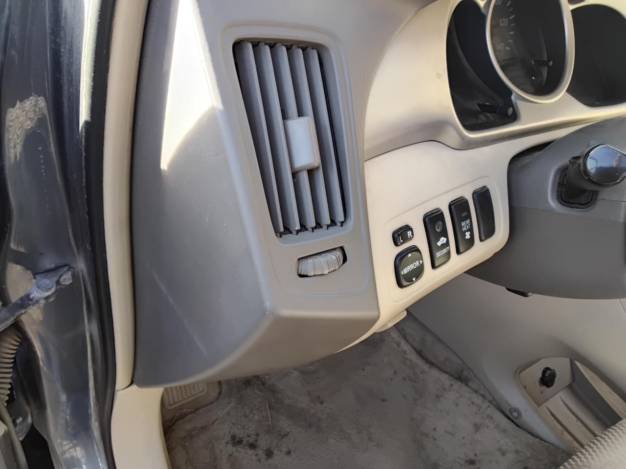 https://f005.backblazeb2.com/file/img-partshotlines-com/Inventory/MA194/Vehicle/18855_09.jpg