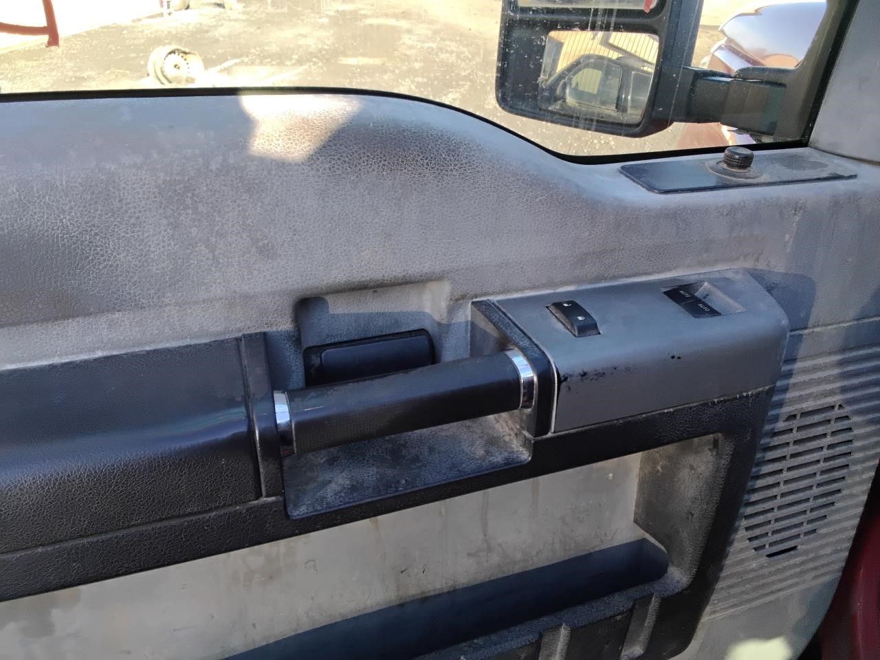 https://f005.backblazeb2.com/file/img-partshotlines-com/Inventory/MA194/Vehicle/18916_08.jpg