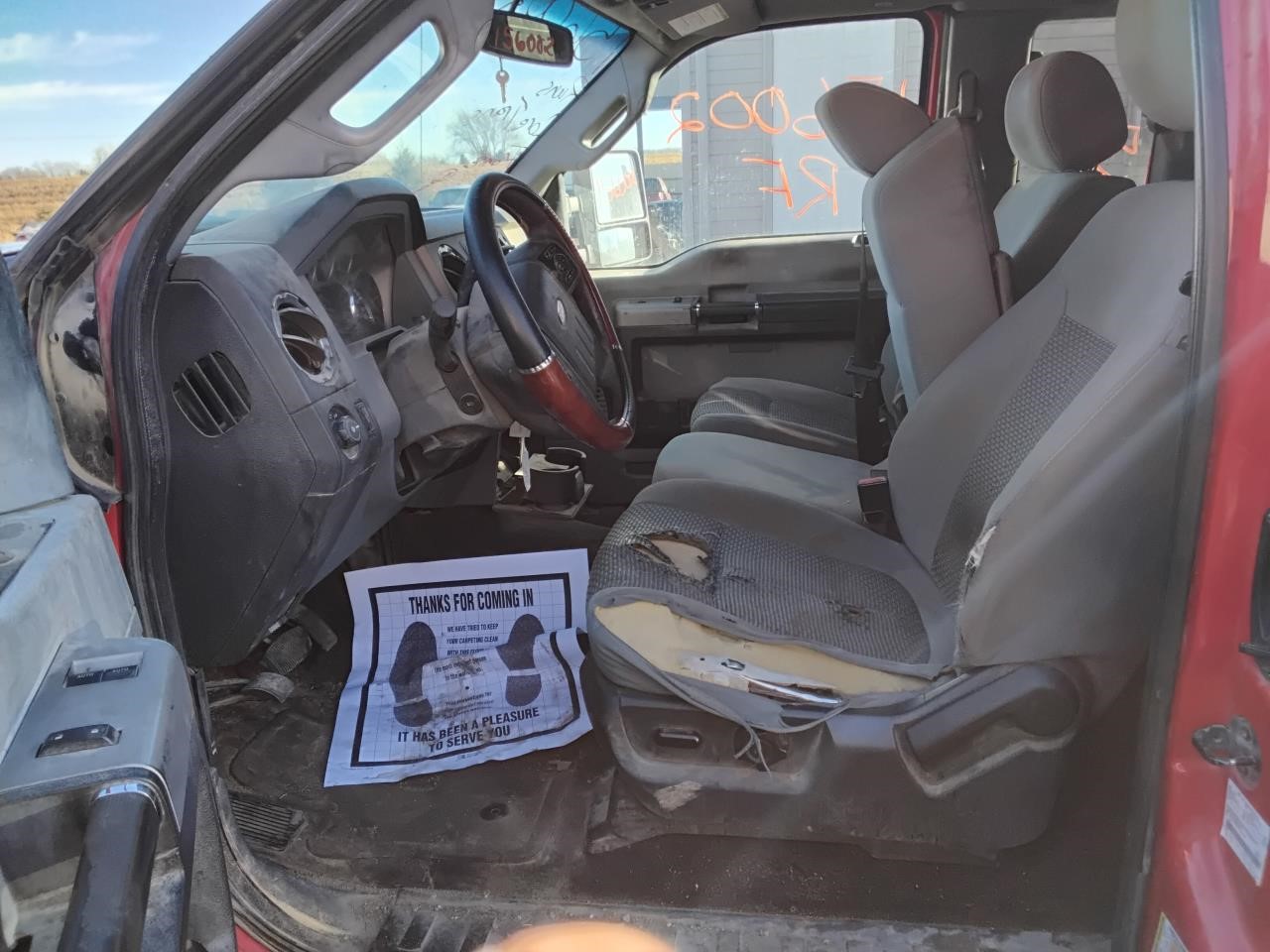 https://f005.backblazeb2.com/file/img-partshotlines-com/Inventory/MA194/Vehicle/18916_14.jpg