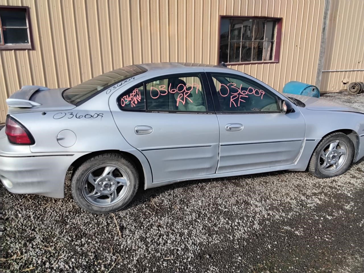 https://f005.backblazeb2.com/file/img-partshotlines-com/Inventory/MA194/Vehicle/18934_01.jpg