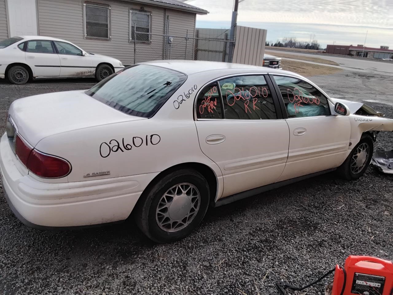 https://f005.backblazeb2.com/file/img-partshotlines-com/Inventory/MA194/Vehicle/18935_01.jpg
