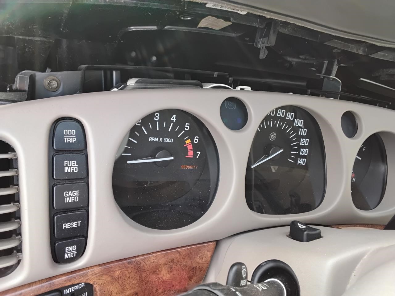 https://f005.backblazeb2.com/file/img-partshotlines-com/Inventory/MA194/Vehicle/18935_08.jpg