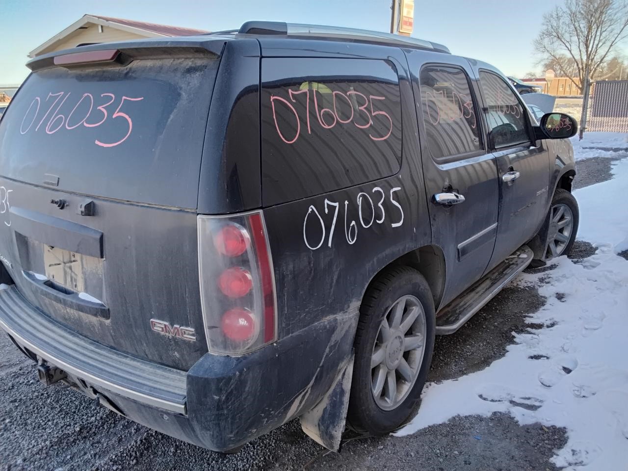 https://f005.backblazeb2.com/file/img-partshotlines-com/Inventory/MA194/Vehicle/19120_02.jpg