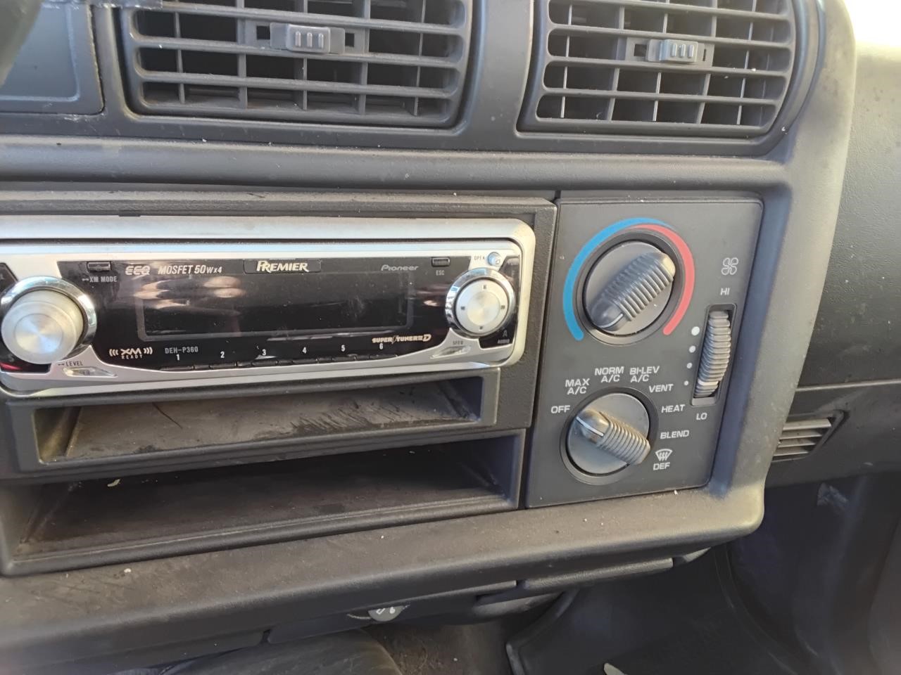 https://f005.backblazeb2.com/file/img-partshotlines-com/Inventory/MA194/Vehicle/19150_10.jpg