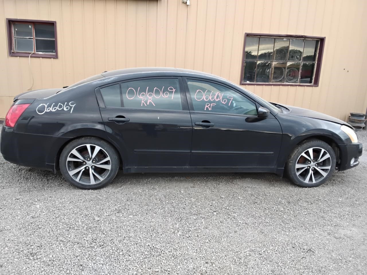 https://f005.backblazeb2.com/file/img-partshotlines-com/Inventory/MA194/Vehicle/19209_02.jpg