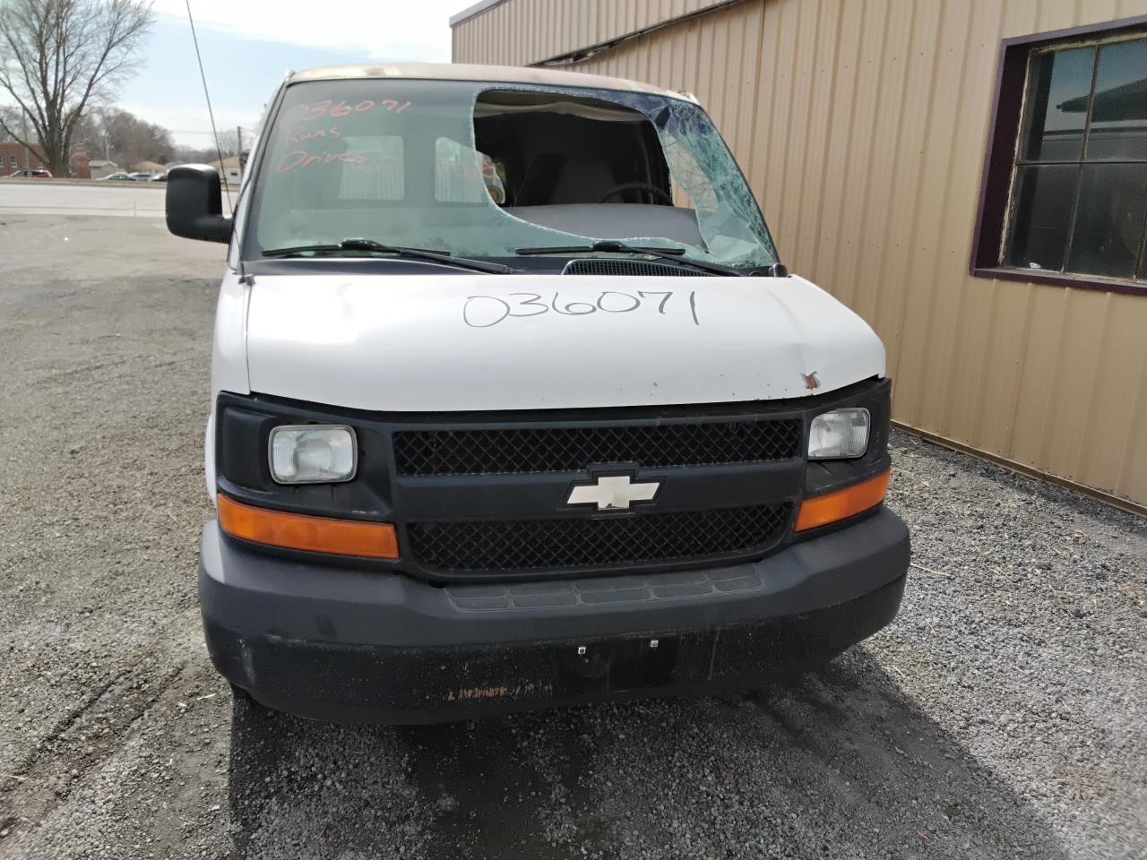 https://f005.backblazeb2.com/file/img-partshotlines-com/Inventory/MA194/Vehicle/19217_04.jpg