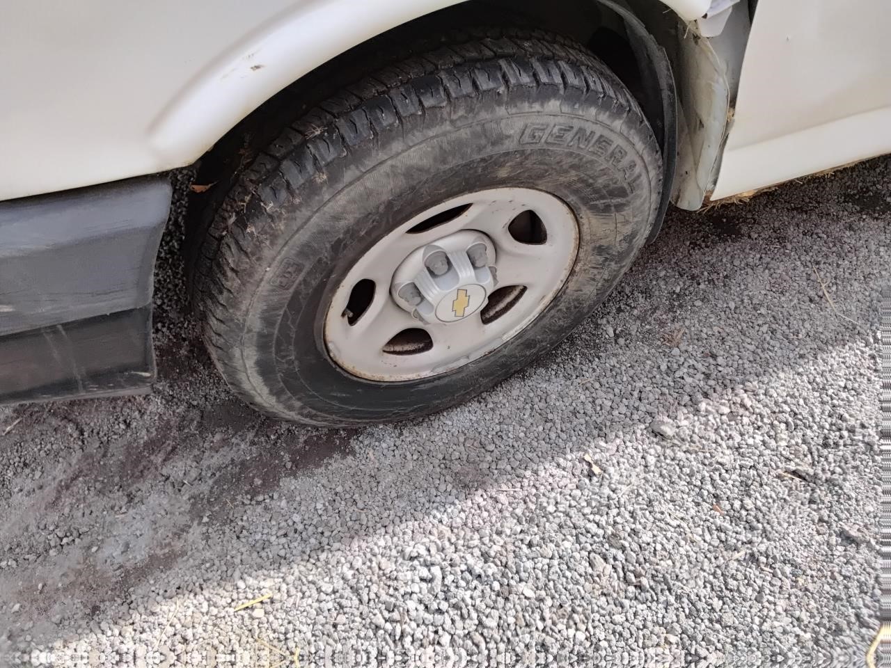 https://f005.backblazeb2.com/file/img-partshotlines-com/Inventory/MA194/Vehicle/19217_06.jpg