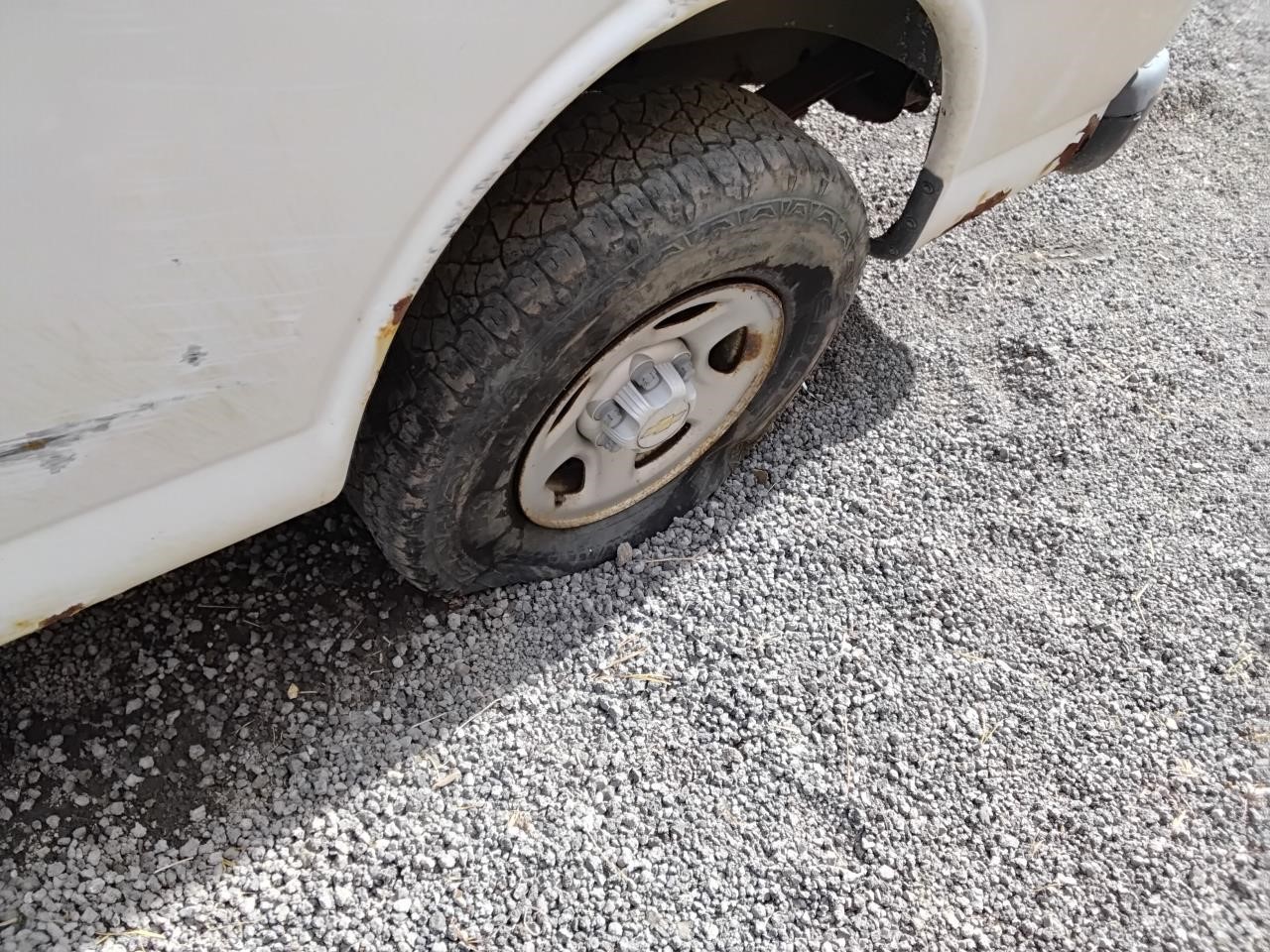 https://f005.backblazeb2.com/file/img-partshotlines-com/Inventory/MA194/Vehicle/19217_07.jpg