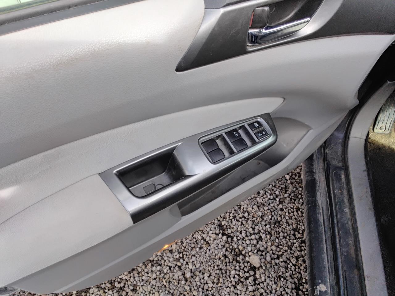 https://f005.backblazeb2.com/file/img-partshotlines-com/Inventory/MA194/Vehicle/19228_09.jpg