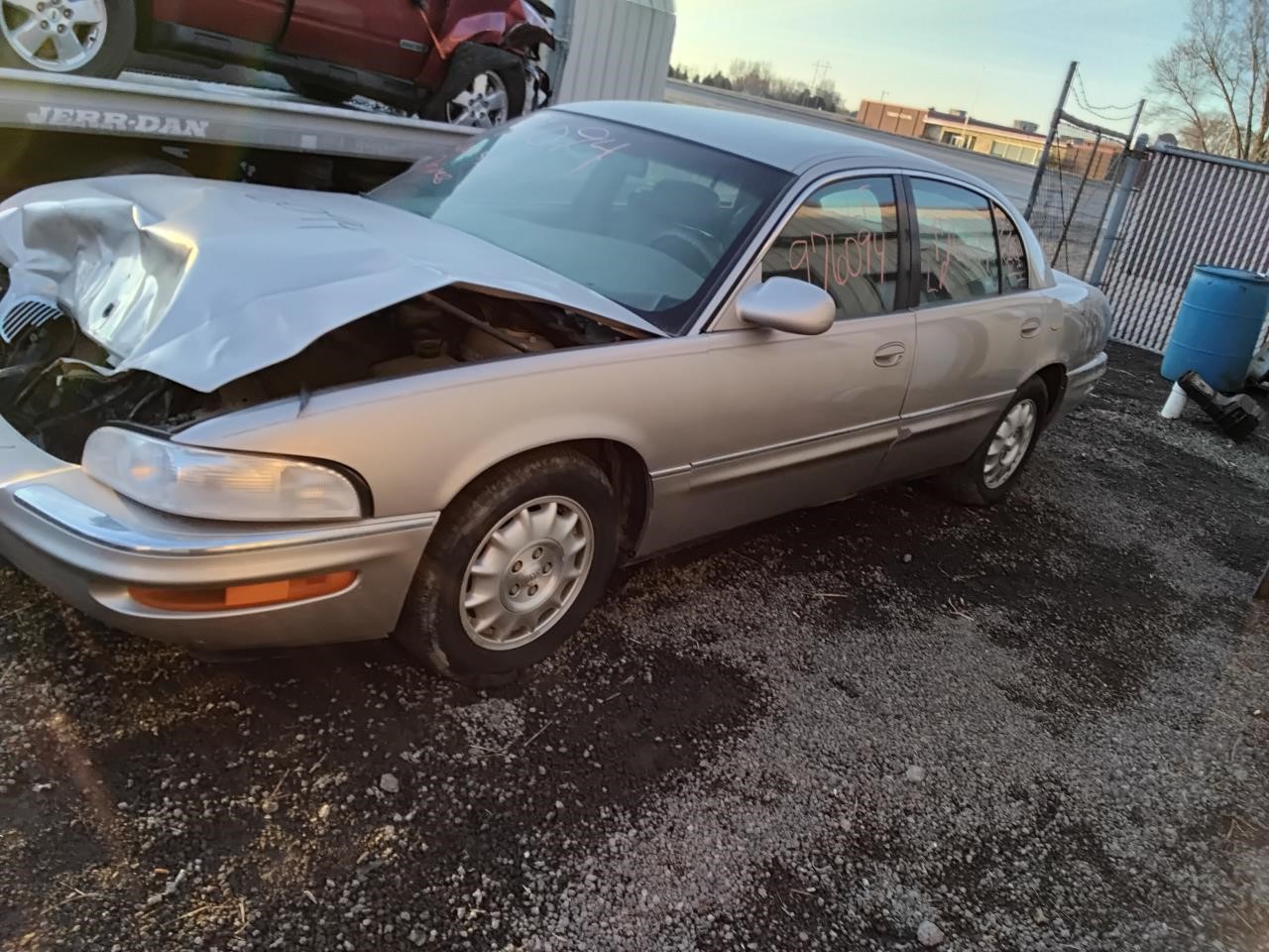 https://f005.backblazeb2.com/file/img-partshotlines-com/Inventory/MA194/Vehicle/19267_06.jpg