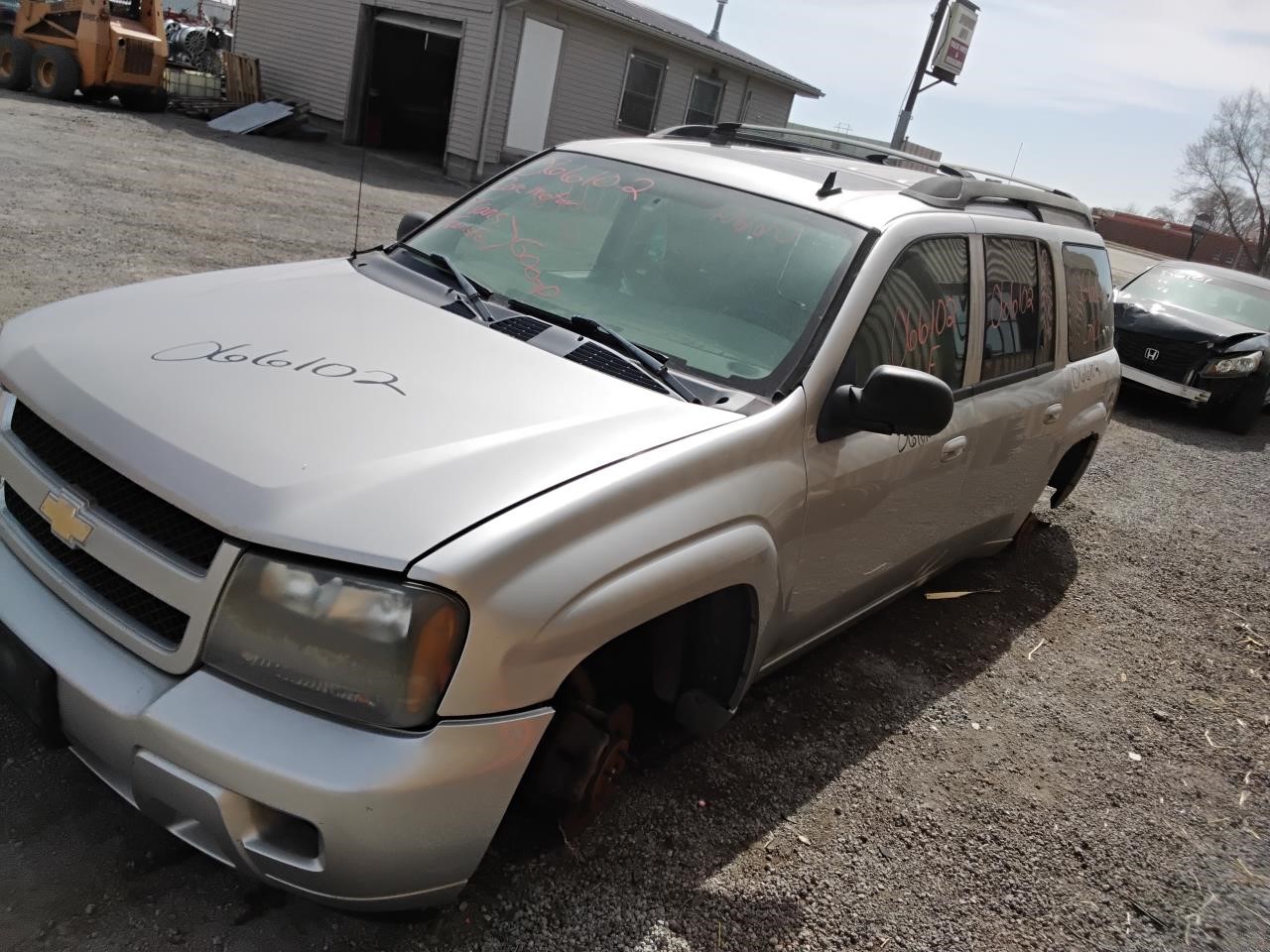 https://f005.backblazeb2.com/file/img-partshotlines-com/Inventory/MA194/Vehicle/19297_06.jpg