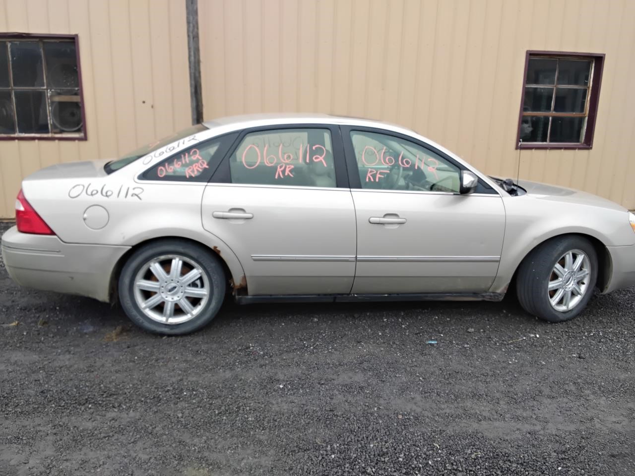 https://f005.backblazeb2.com/file/img-partshotlines-com/Inventory/MA194/Vehicle/19328_02.jpg
