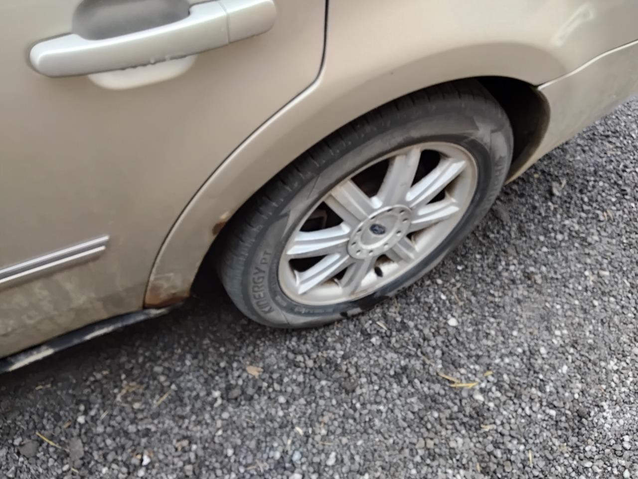 https://f005.backblazeb2.com/file/img-partshotlines-com/Inventory/MA194/Vehicle/19328_10.jpg