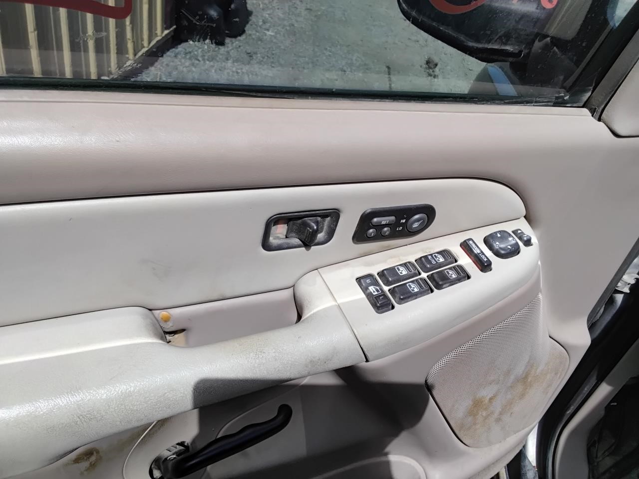 https://f005.backblazeb2.com/file/img-partshotlines-com/Inventory/MA194/Vehicle/19375_10.jpg