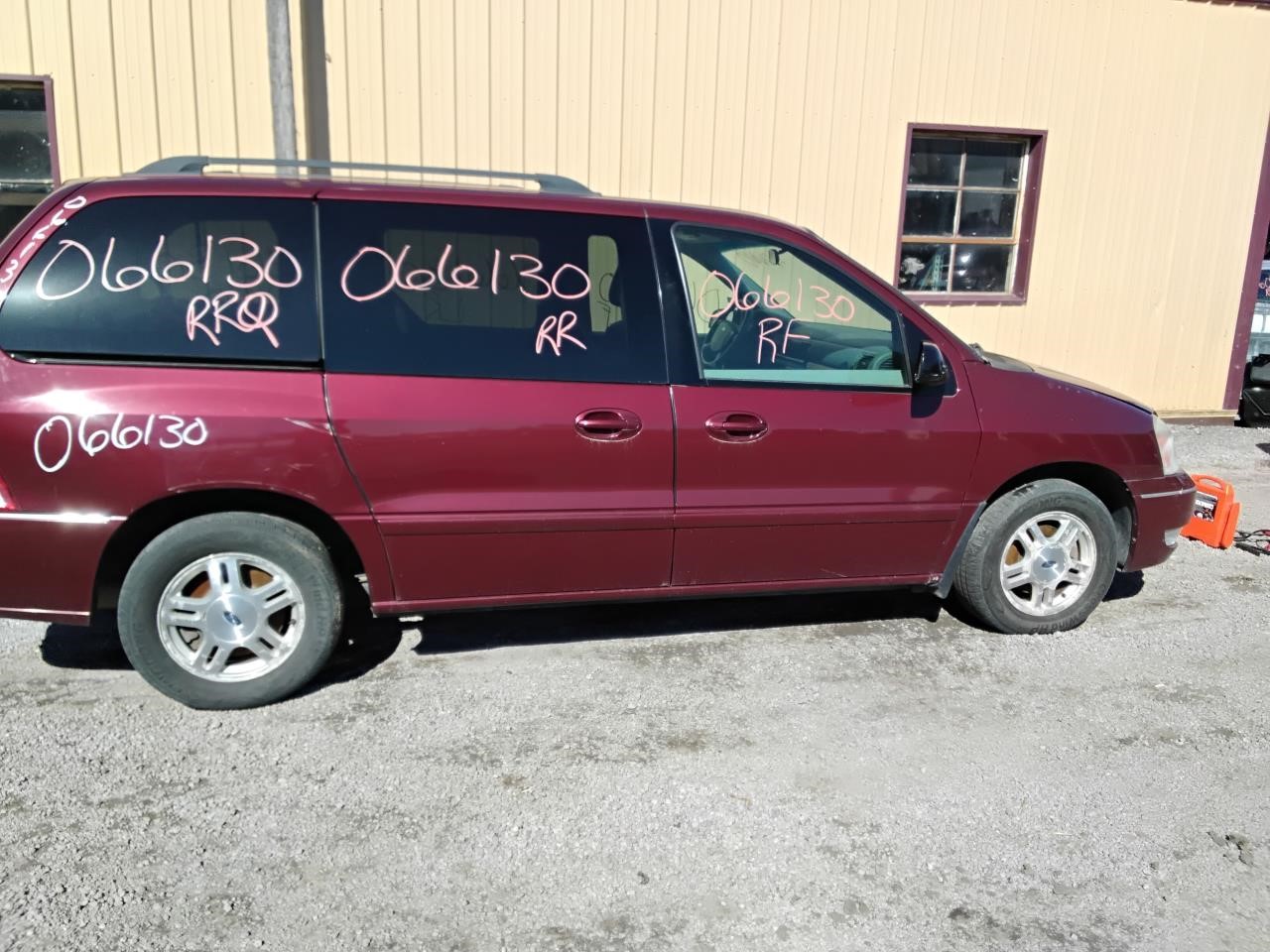 https://f005.backblazeb2.com/file/img-partshotlines-com/Inventory/MA194/Vehicle/19402_01.jpg