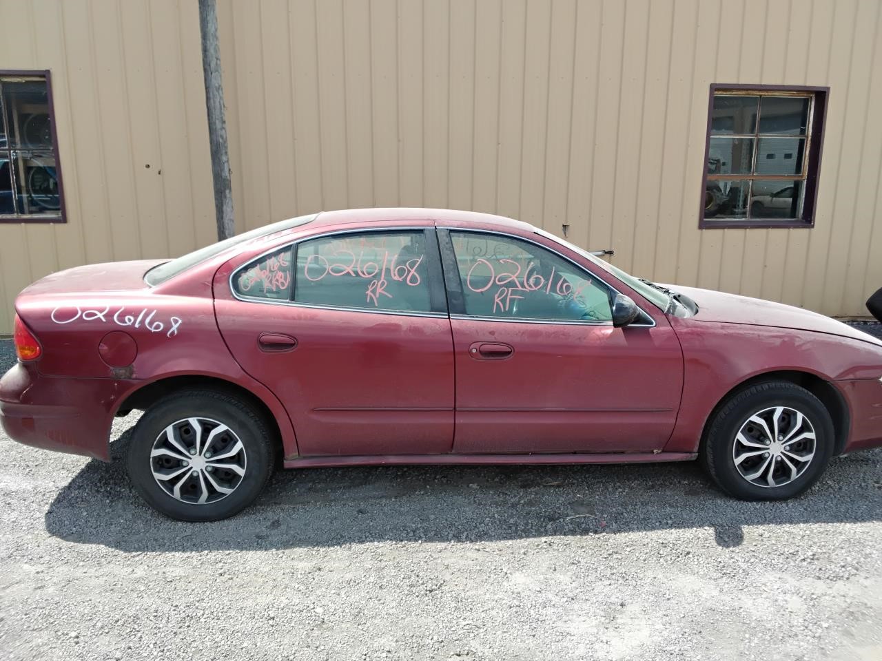 https://f005.backblazeb2.com/file/img-partshotlines-com/Inventory/MA194/Vehicle/19527_02.jpg