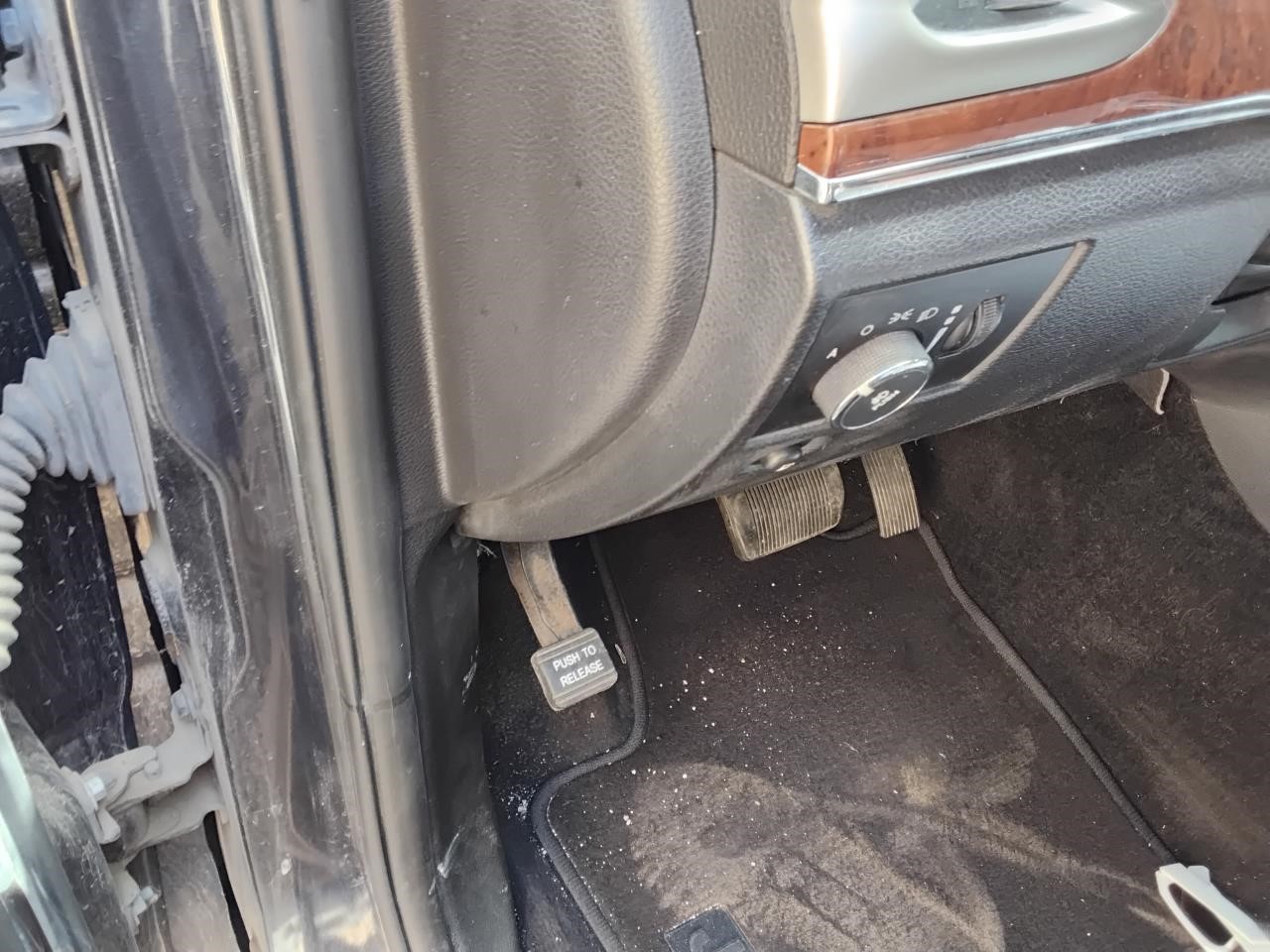 https://f005.backblazeb2.com/file/img-partshotlines-com/Inventory/MA194/Vehicle/19541_12.jpg